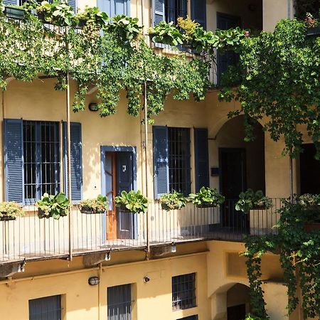 Bed and breakfast Le Due Corti Milano Extérieur photo