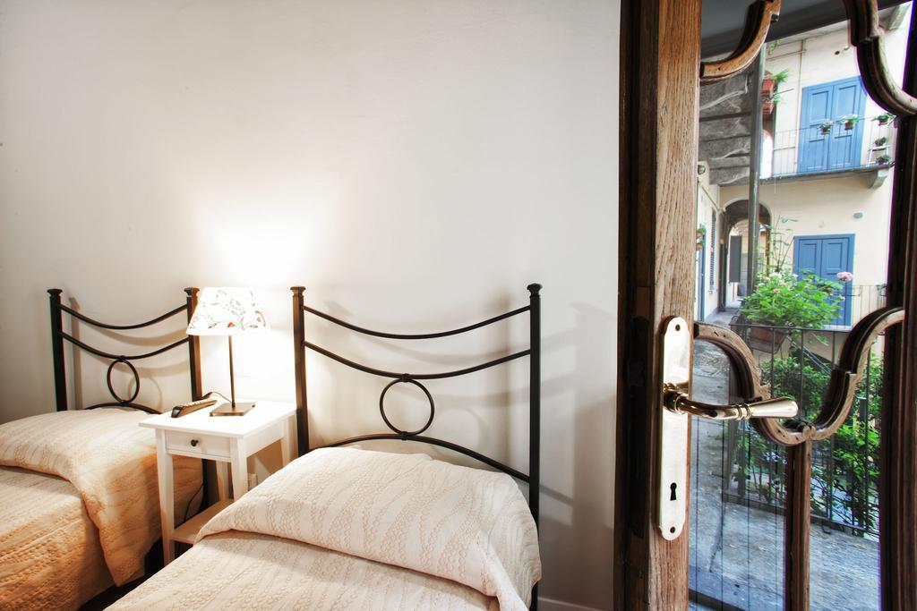 Bed and breakfast Le Due Corti Milano Chambre photo