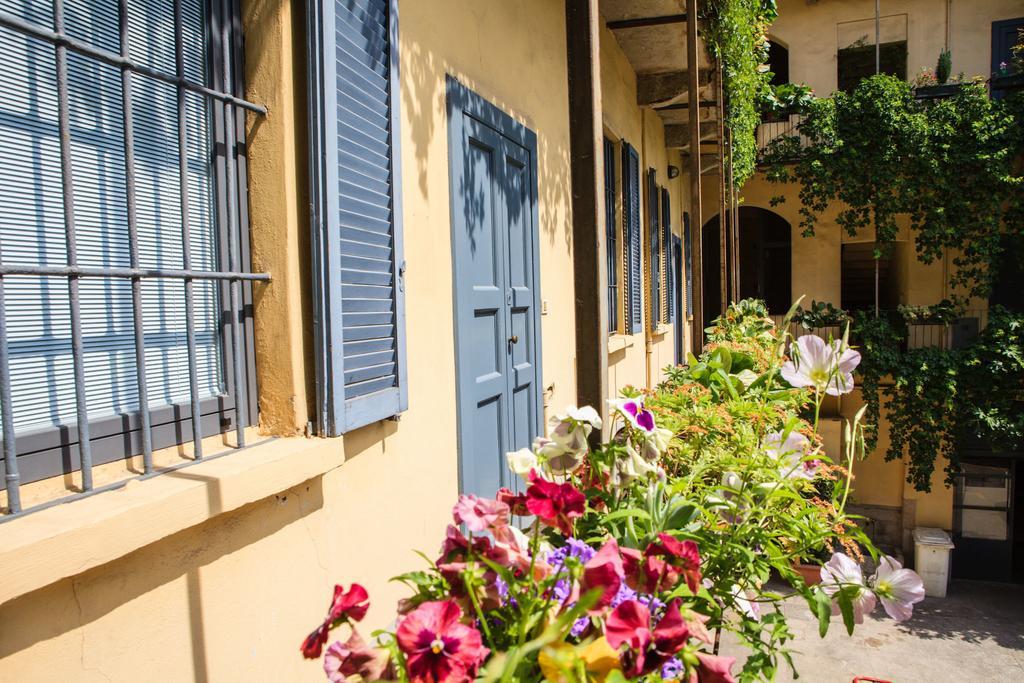 Bed and breakfast Le Due Corti Milano Extérieur photo