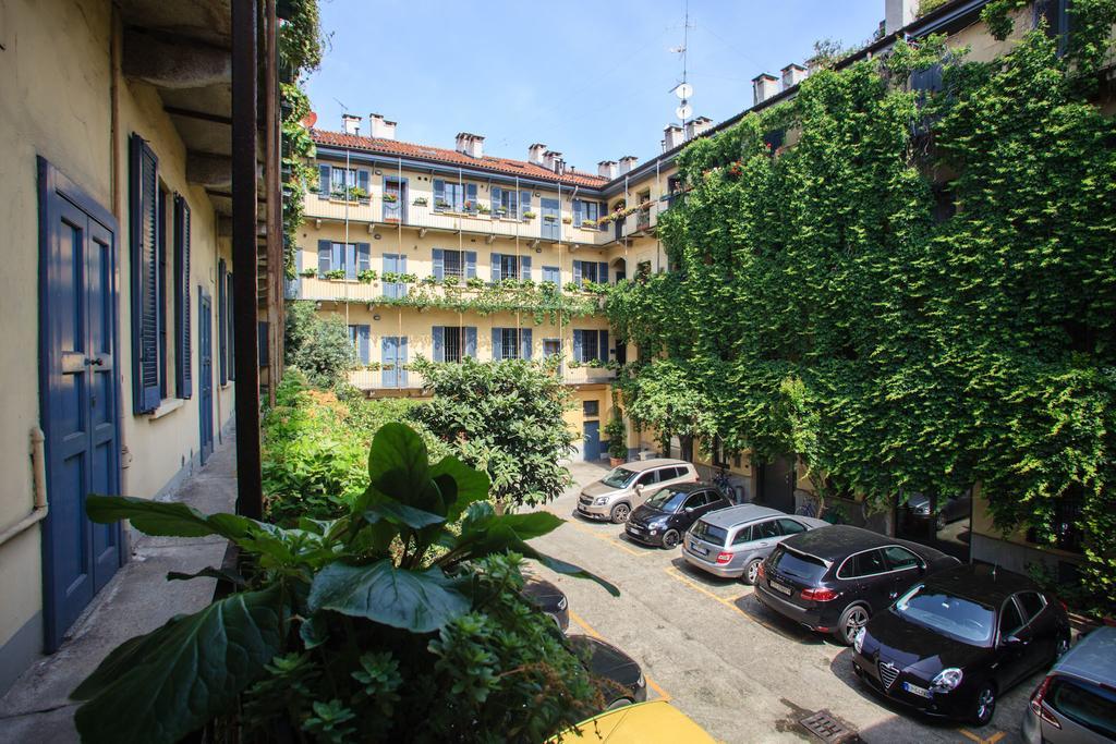 Bed and breakfast Le Due Corti Milano Extérieur photo