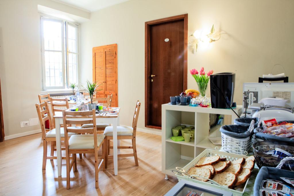 Bed and breakfast Le Due Corti Milano Extérieur photo