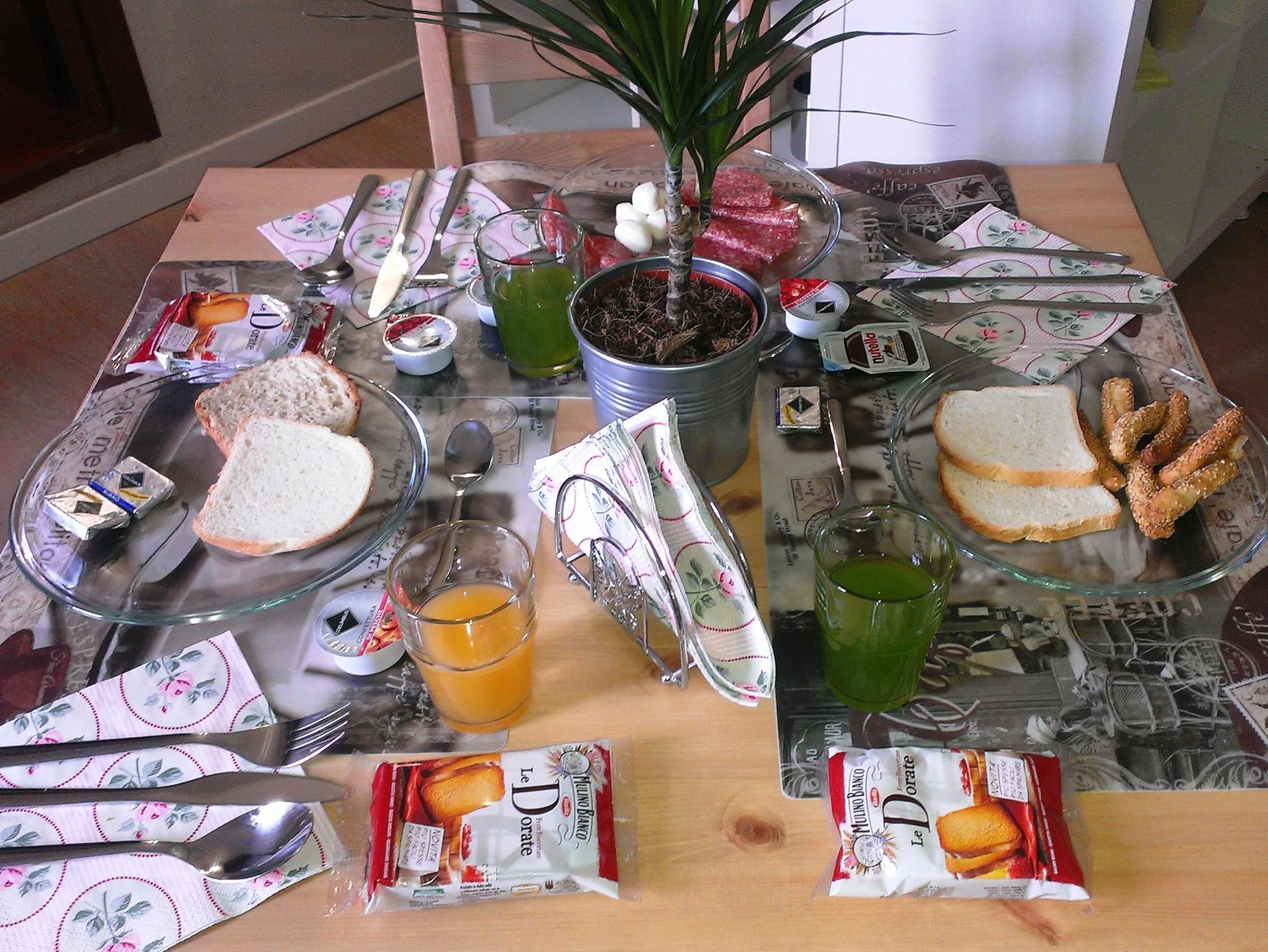Bed and breakfast Le Due Corti Milano Extérieur photo